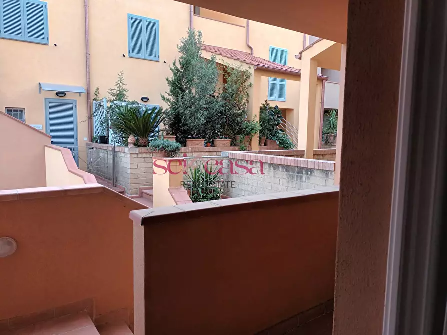 Immagine 3 di Appartamento in vendita  a Castiglione Della Pescaia