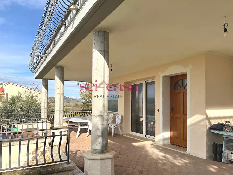 Immagine 6 di Villa in vendita  a Campagnatico