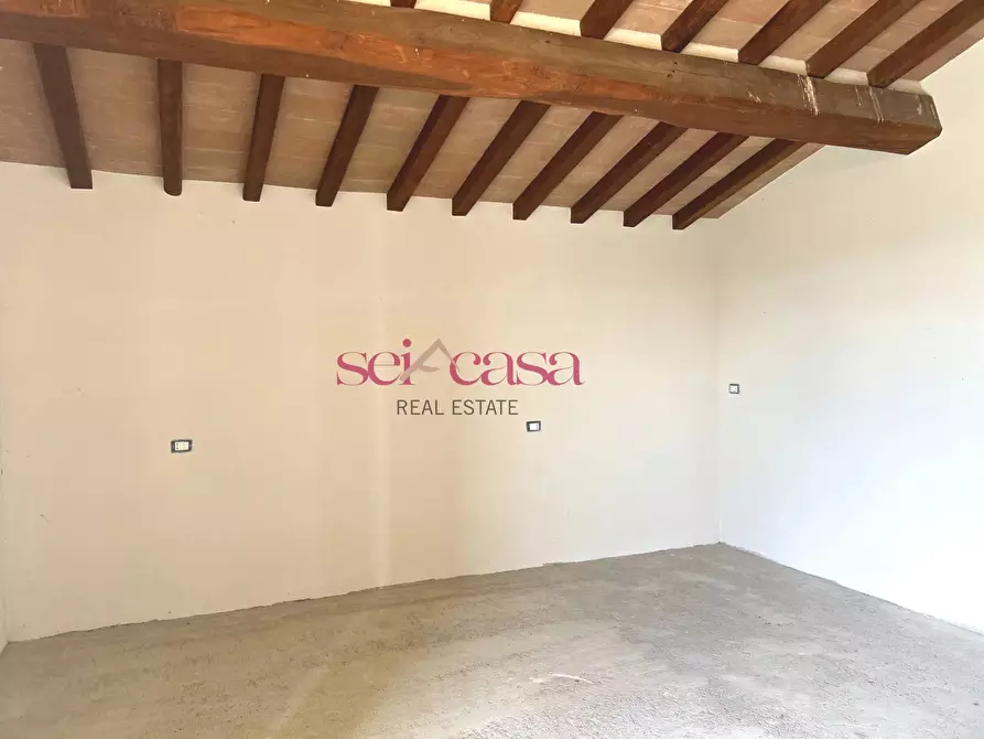 Immagine 23 di Villa in vendita  a Campagnatico