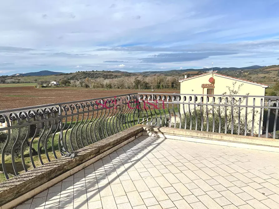 Immagine 28 di Villa in vendita  a Campagnatico