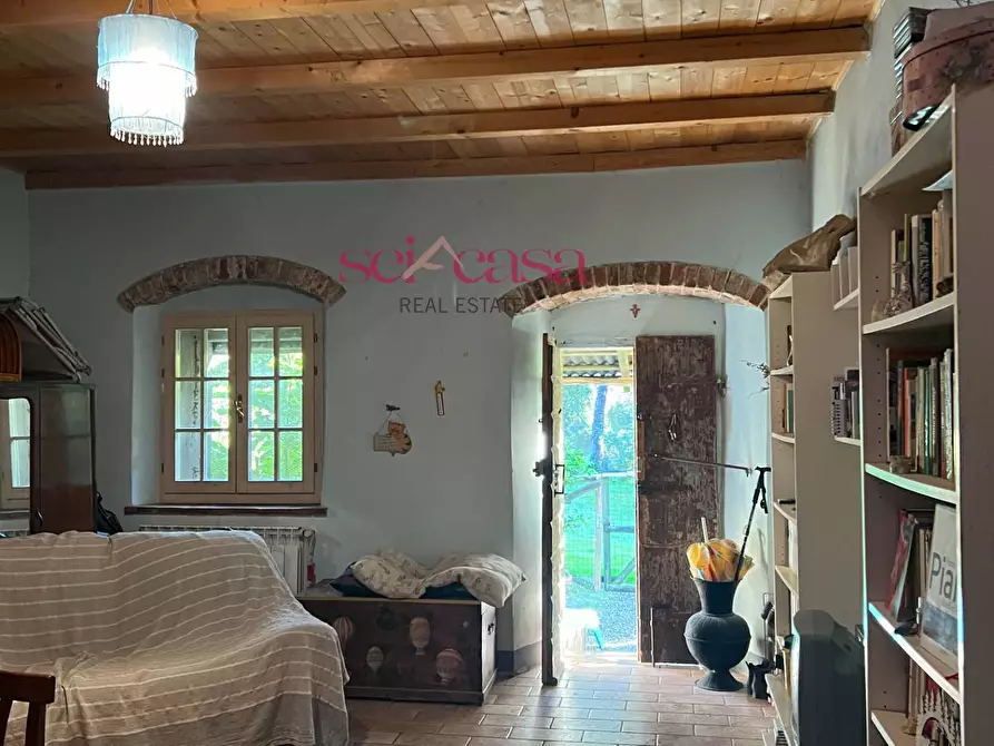 Immagine 27 di Rustico / casale in vendita  a Scansano