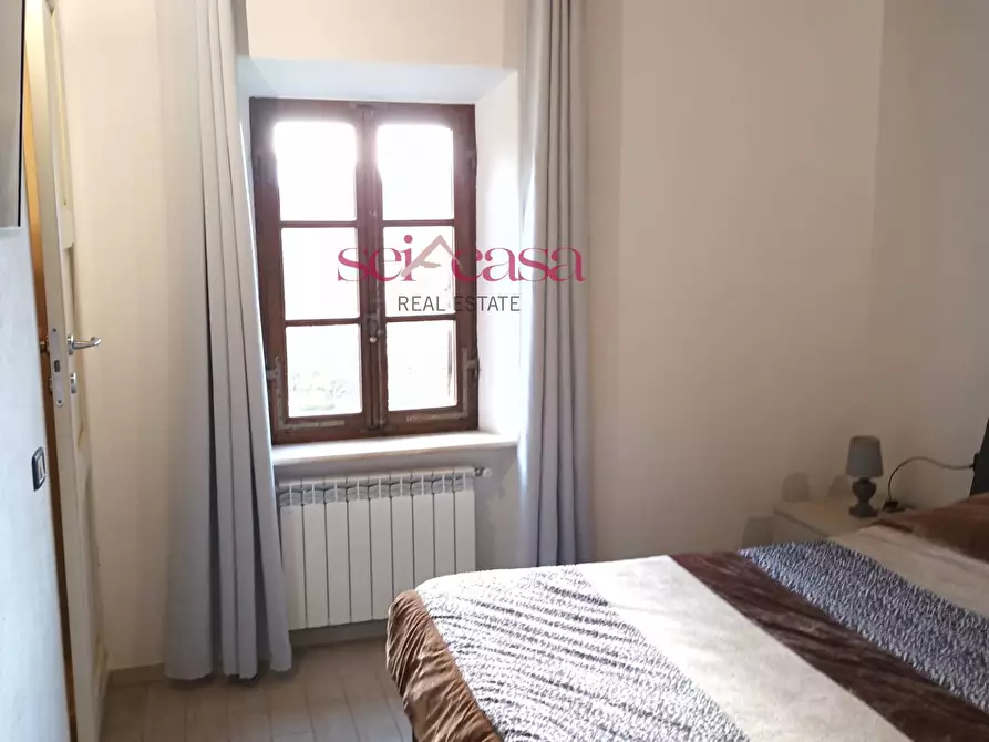 Immagine 9 di Casa semindipendente in vendita  a Castel Del Piano