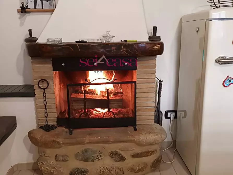 Immagine 6 di Casa semindipendente in vendita  a Castel Del Piano