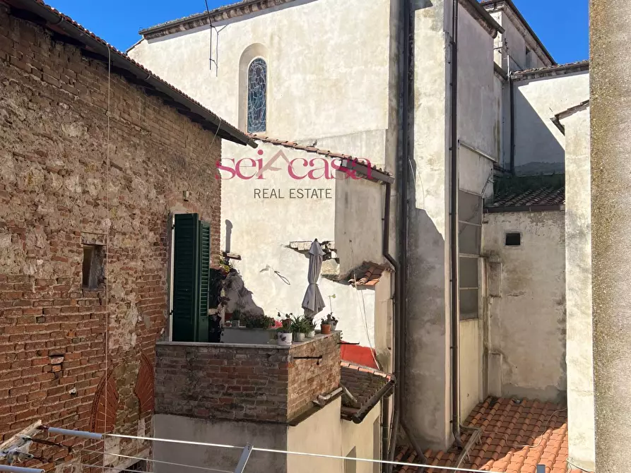 Immagine 15 di Appartamento in vendita  a Grosseto