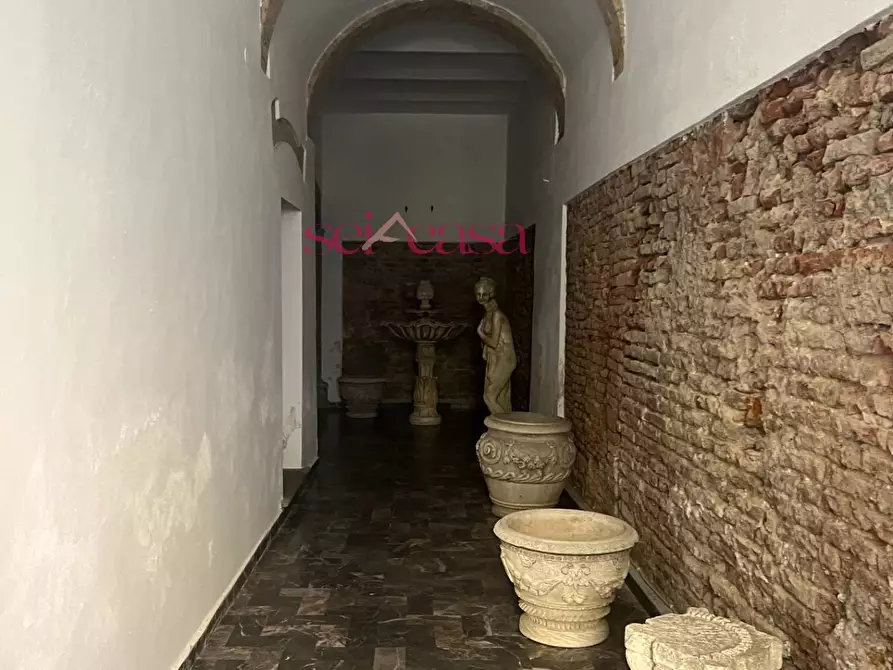 Immagine 40 di Appartamento in vendita  a Grosseto