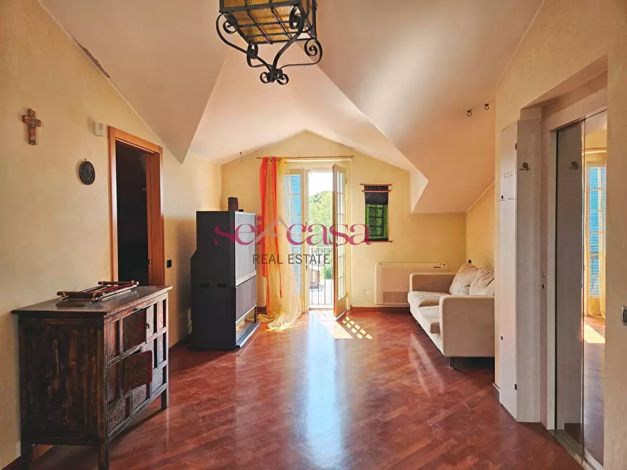 Immagine 27 di Villa in vendita  a Grosseto