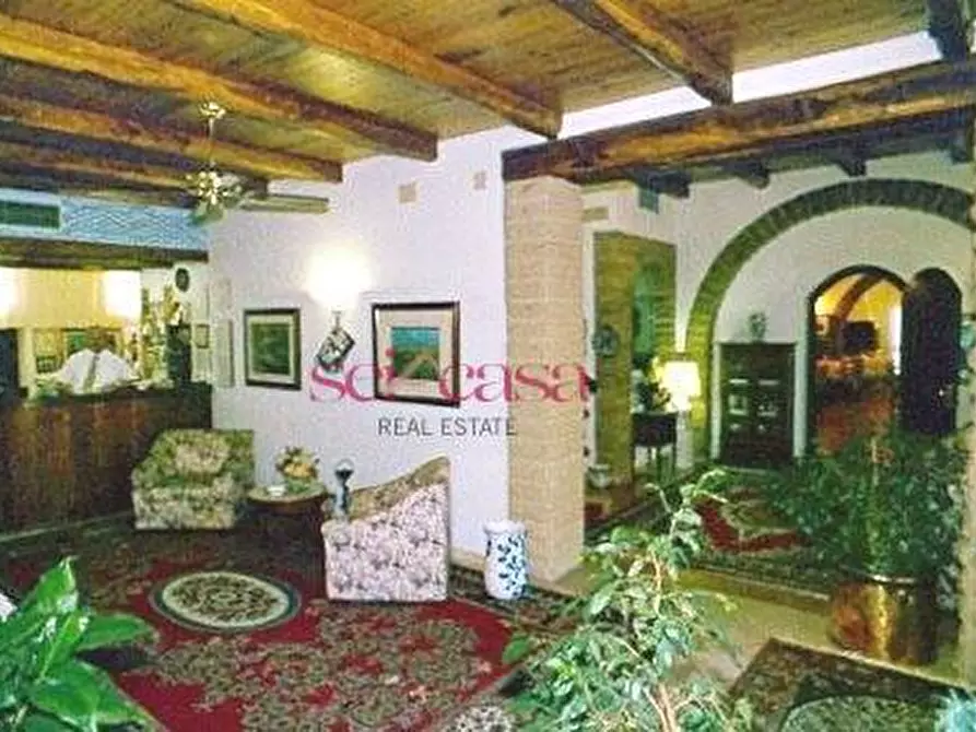 Immagine 5 di Albergo/B&B/Residence in vendita  a Scarlino