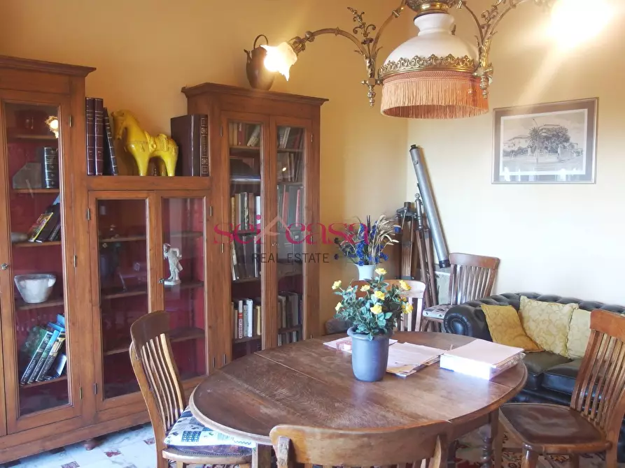 Immagine 29 di Villa in vendita  a Livorno