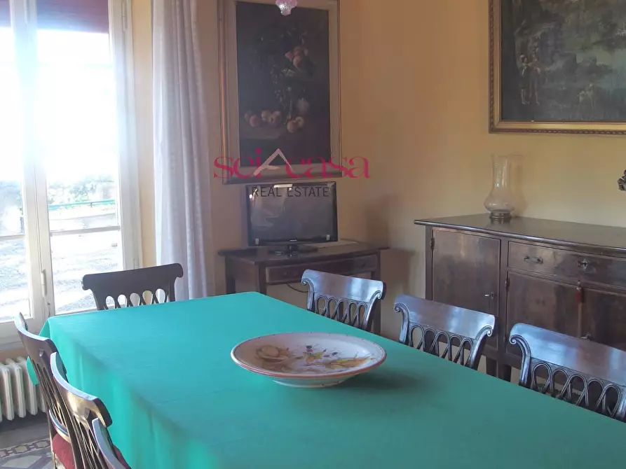 Immagine 32 di Villa in vendita  a Livorno