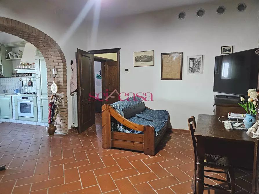 Immagine 11 di Villa in vendita  a Roccastrada