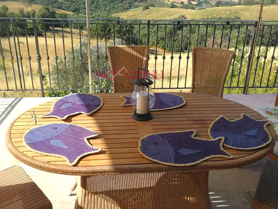 Immagine 2 di Casa indipendente in vendita  a Magliano In Toscana