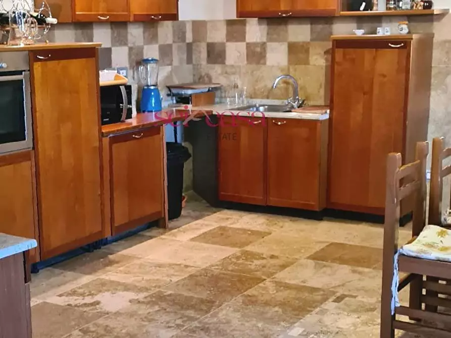 Immagine 10 di Casa indipendente in vendita  a Magliano In Toscana