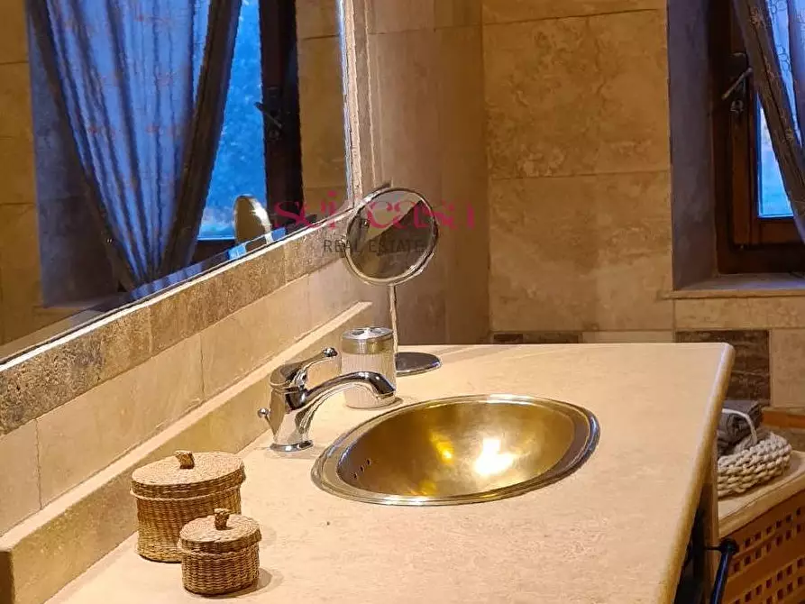 Immagine 12 di Casa indipendente in vendita  a Magliano In Toscana