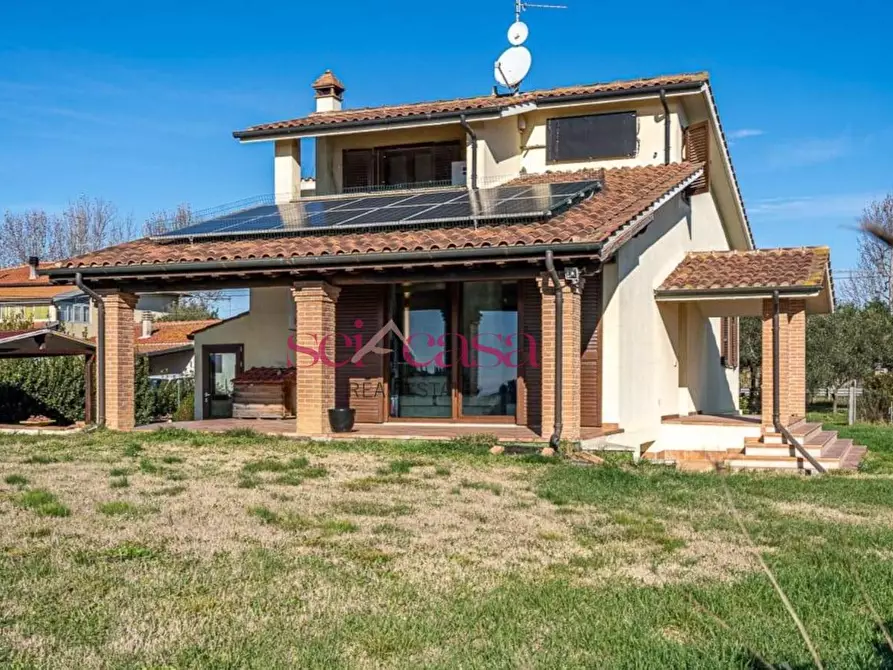 Immagine 28 di Villa in vendita  a Grosseto