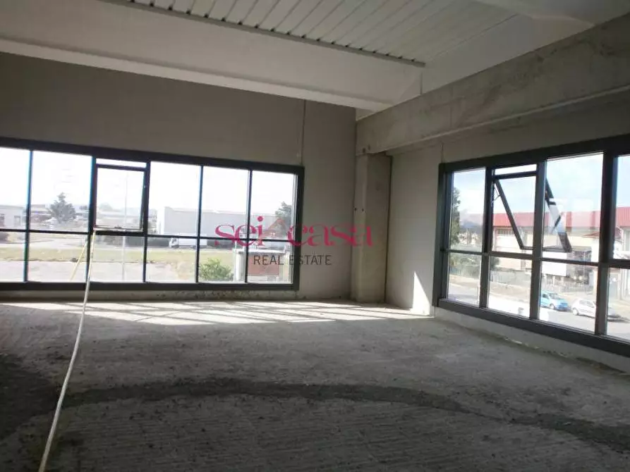 Immagine 2 di Locale commerciale in affitto  a Grosseto