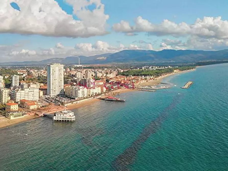 Immagine 2 di Appartamento in vendita  a Follonica