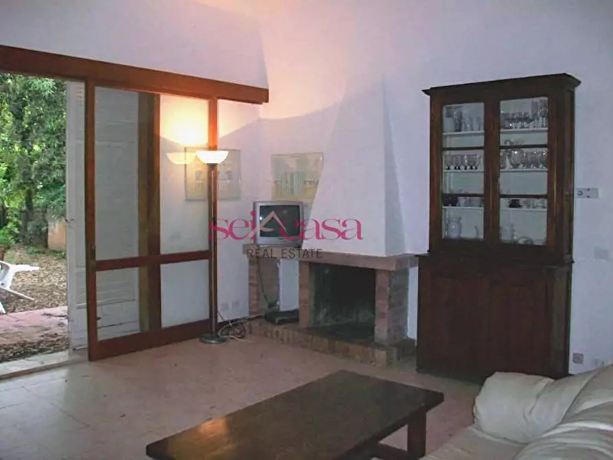 Immagine 3 di Villa in vendita  a Castiglione Della Pescaia