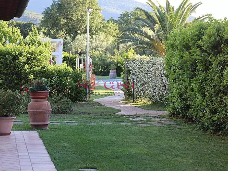Immagine 9 di Villa in vendita  a Gavorrano