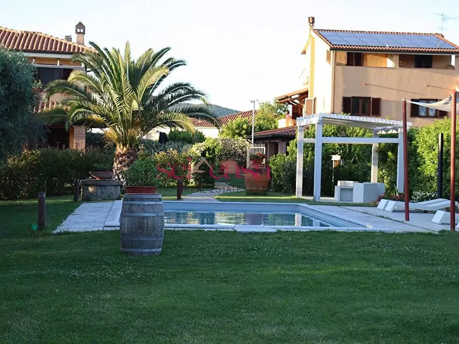 Immagine 3 di Villa in vendita  a Gavorrano