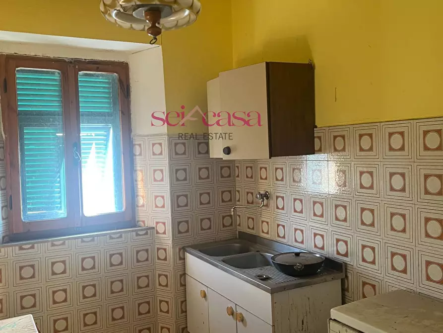 Immagine 3 di Appartamento in vendita  a Roccalbegna