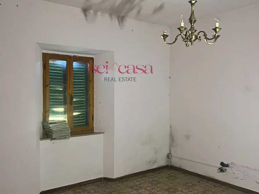 Immagine 4 di Appartamento in vendita  a Roccalbegna