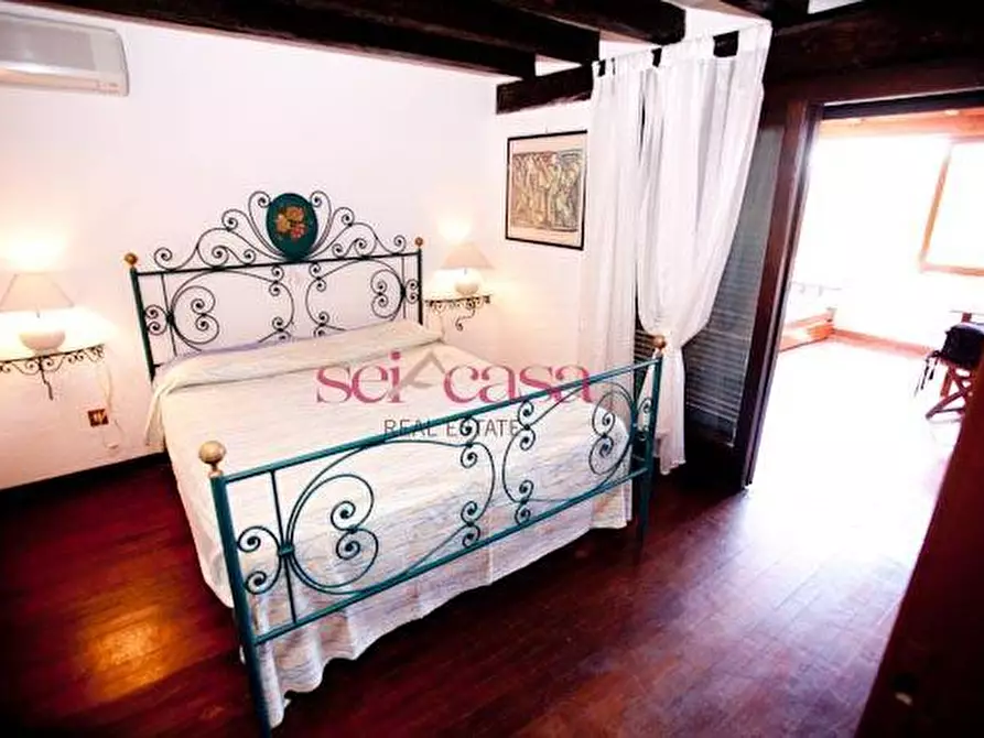 Immagine 68 di Villa in vendita  a Orbetello