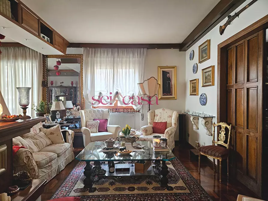 Immagine 1 di Appartamento in vendita  a Grosseto