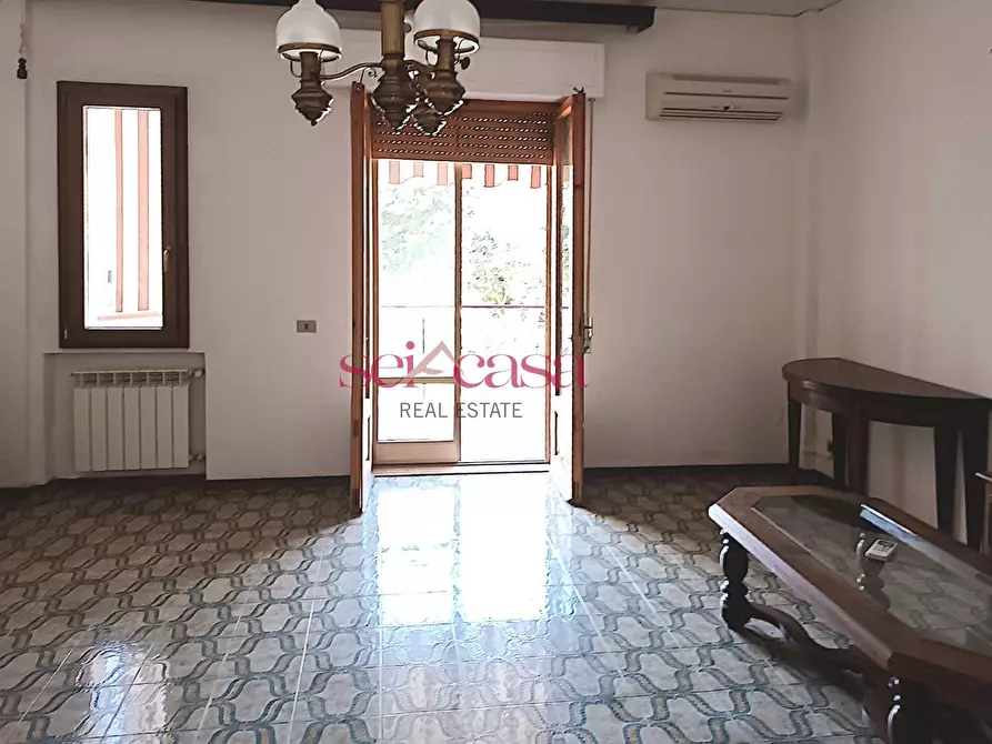 Immagine 4 di Appartamento in vendita  a Grosseto