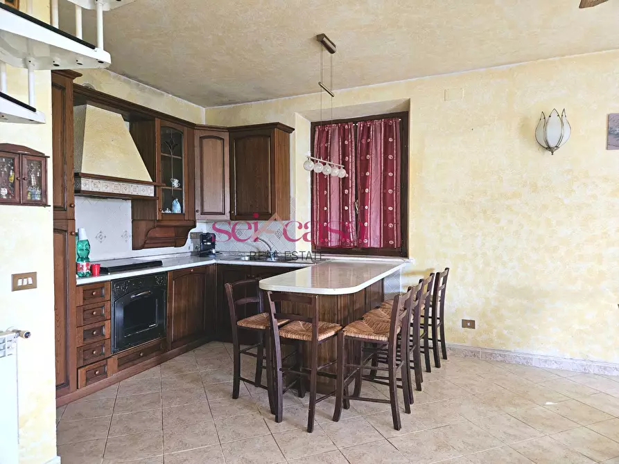 Immagine 3 di Rustico / casale in vendita  a Roccastrada