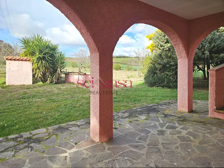 Immagine 8 di Rustico / casale in vendita  a Roccastrada