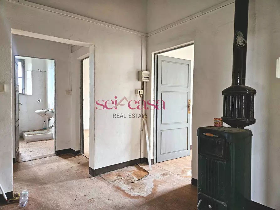 Immagine 9 di Casa indipendente in vendita  a Monticiano