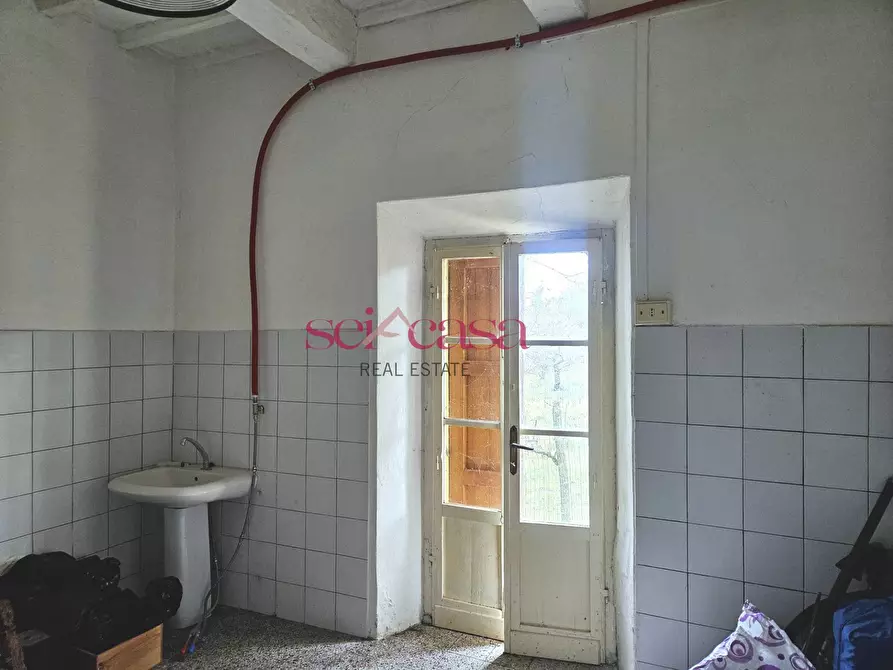 Immagine 14 di Casa indipendente in vendita  a Monticiano
