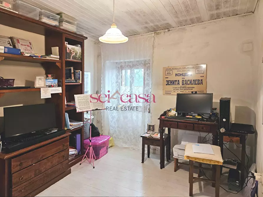 Immagine 4 di Appartamento in vendita  a Roccastrada