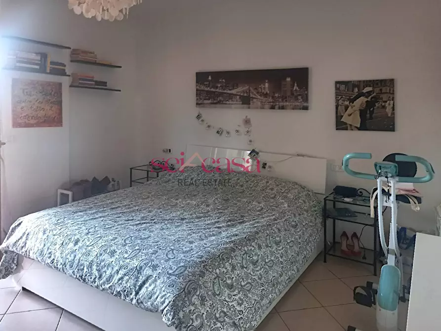 Immagine 10 di Appartamento in vendita  a Roccastrada