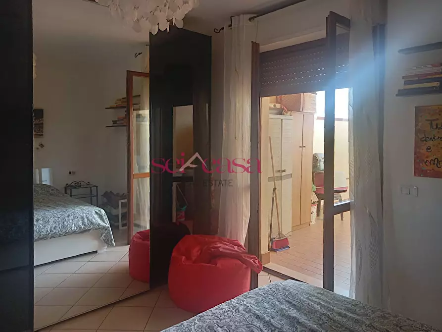 Immagine 12 di Appartamento in vendita  a Roccastrada