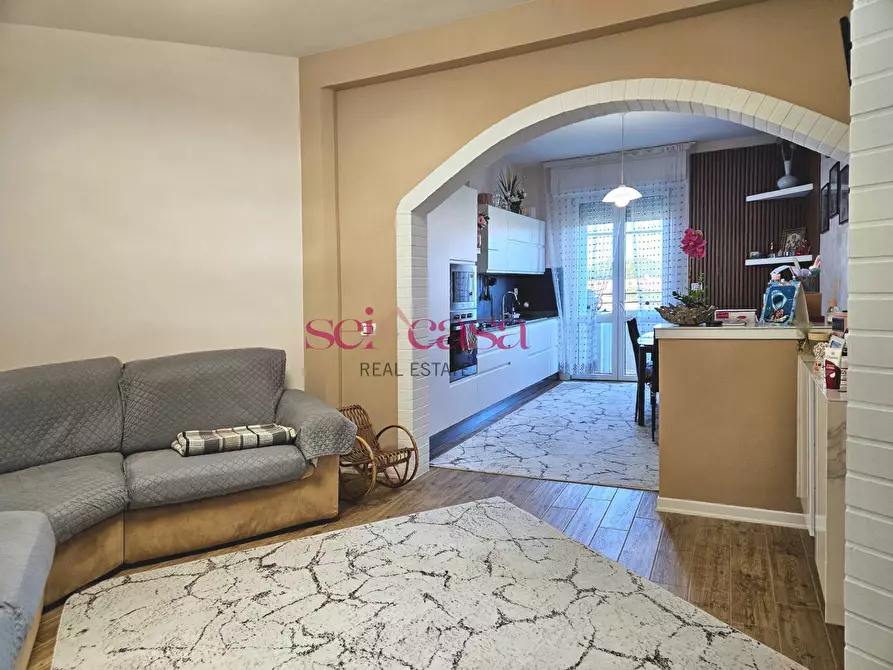 Immagine 5 di Appartamento in vendita  a Grosseto