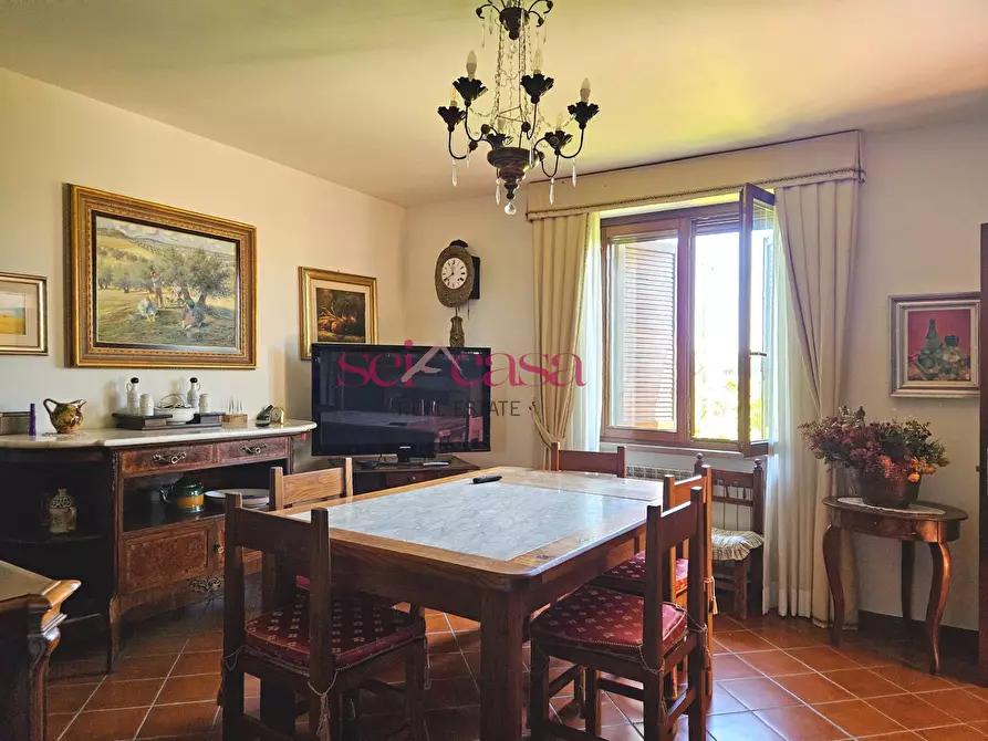 Immagine 5 di Villa in vendita  a Magliano In Toscana