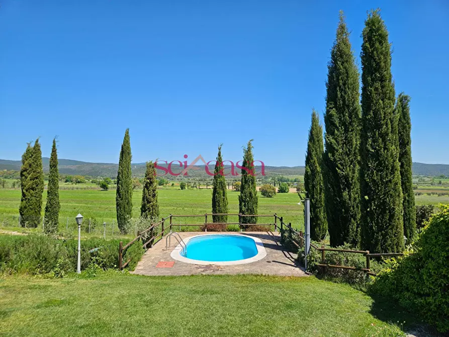 Immagine 51 di Villa in vendita  a Grosseto