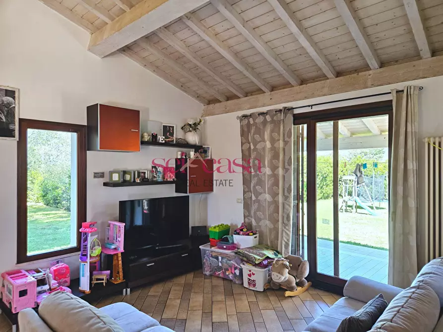 Immagine 5 di Rustico / casale in vendita  a Grosseto