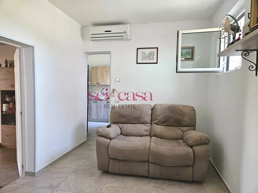 Immagine 9 di Rustico / casale in vendita  a Grosseto