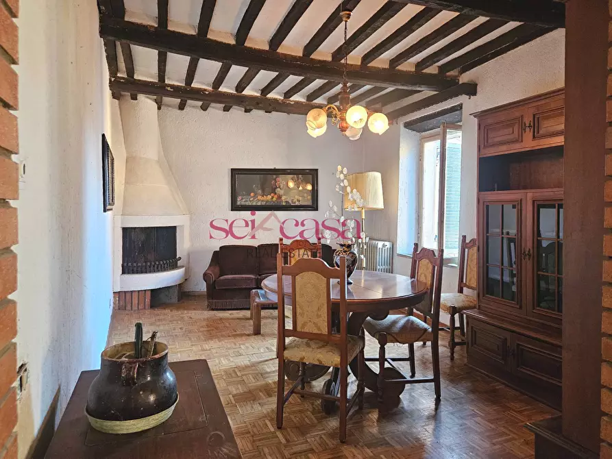 Immagine 1 di Casa indipendente in vendita  a Monticiano