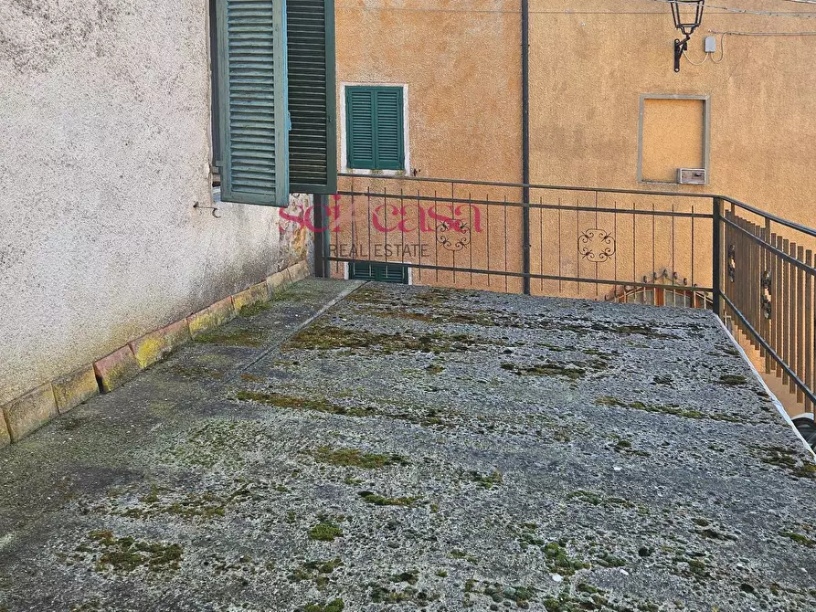 Immagine 6 di Casa indipendente in vendita  a Monticiano