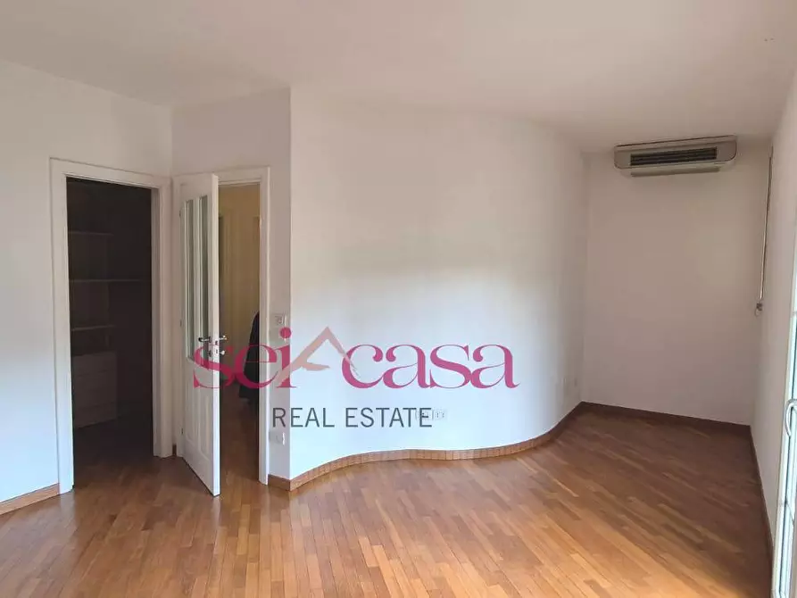 Immagine 8 di Villa in vendita  a Grosseto