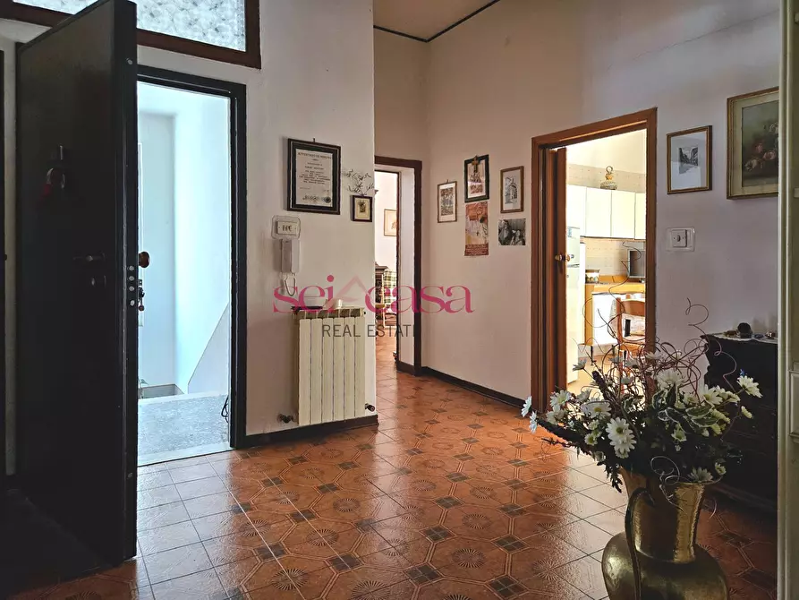 Immagine 11 di Appartamento in vendita  a Grosseto