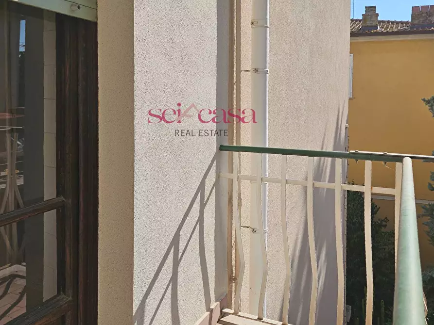 Immagine 11 di Appartamento in vendita  a Grosseto