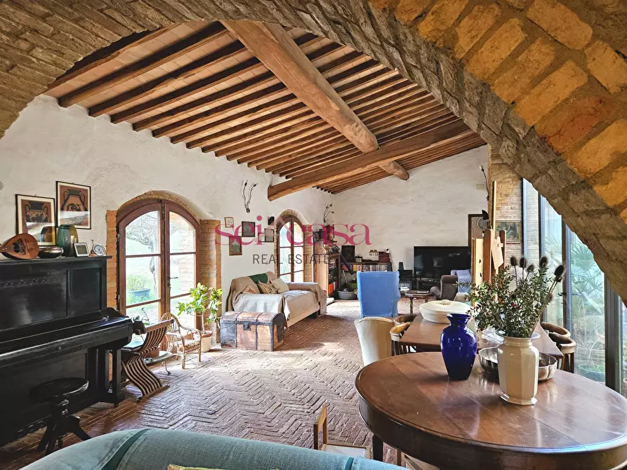 Immagine 1 di Agriturismo in vendita  a Civitella Paganico