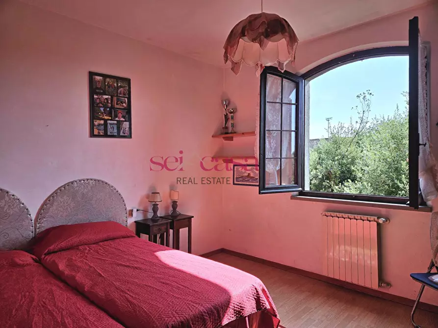 Immagine 23 di Villa in vendita  a Roccastrada