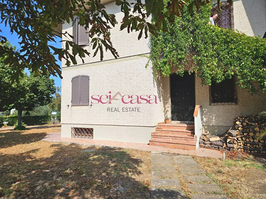 Immagine 24 di Villa in vendita  a Roccastrada