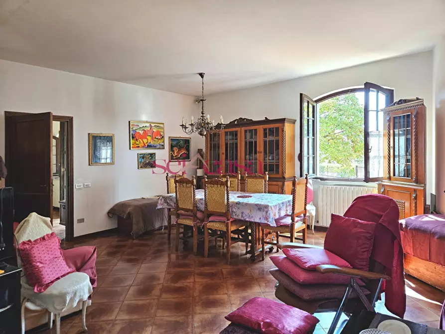 Immagine 25 di Villa in vendita  a Roccastrada