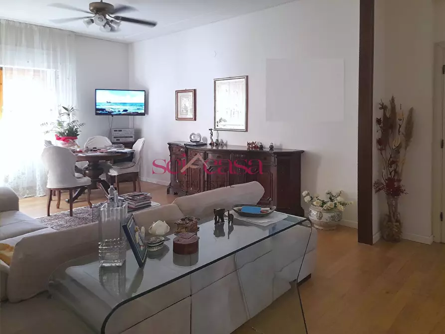Immagine 3 di Appartamento in vendita  a Grosseto